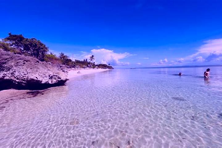 Escorts Hilotongan, Philippines — Local Companions