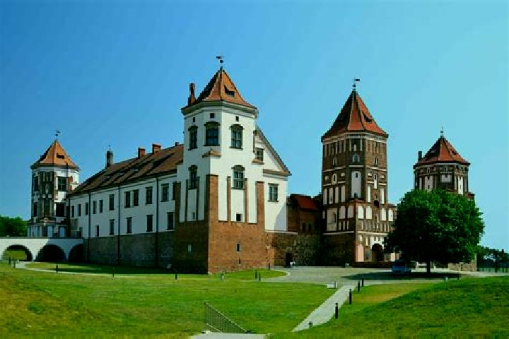 Escorts Hlusha, Belarus — Local Companions