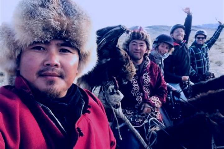 Escorts Hohtolgoy, Mongolia — Local Companions