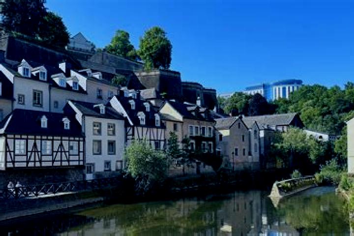 Escorts Hollenfels, Luxembourg — Local Companions