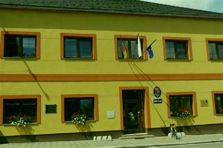 Escorts Horni Jeleni, Czech Republic — Local Companions