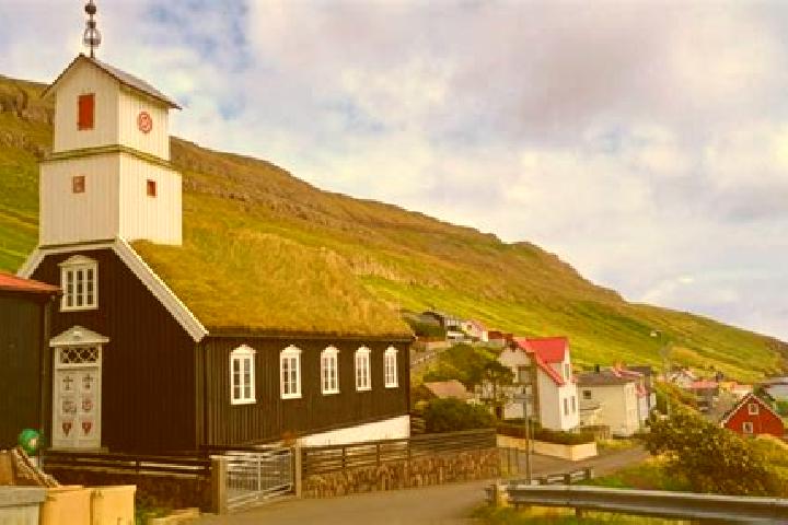 Escorts Hov, Faroe Islands — Local Companions
