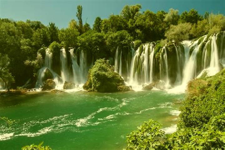 Escorts Hresa, Bosnia and Herzegovina — Local Companions