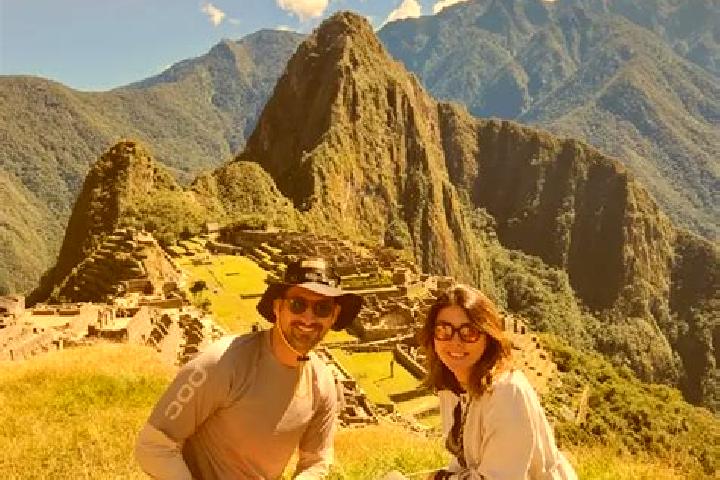 Escorts Huacaybamba, Peru — Local Companions