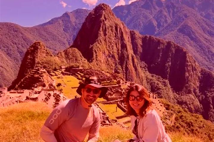 Escorts Huacoy, Peru — Local Companions