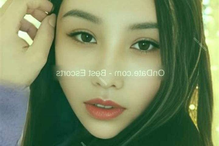 Escorts Huaicheng, China — Local Companions