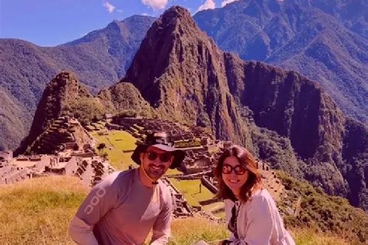 Escorts Huancaray, Peru — Local Companions