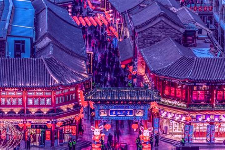 Escorts Huangqiao, China — Local Companions