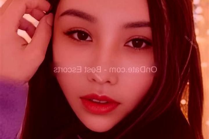 Escorts Huangshaling, China — Local Companions