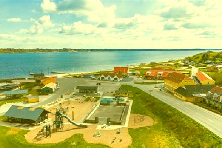 Escorts Hvalpsund, Denmark — Local Companions