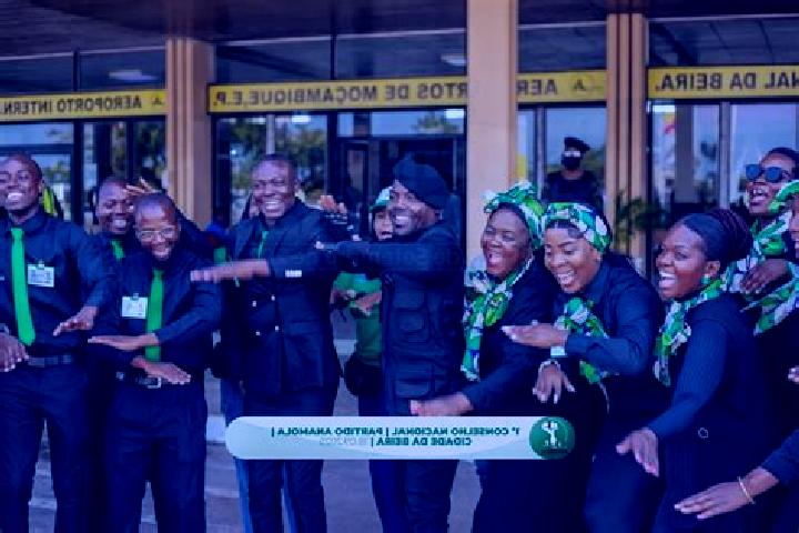 Escorts Iapala, Mozambique — Local Companions