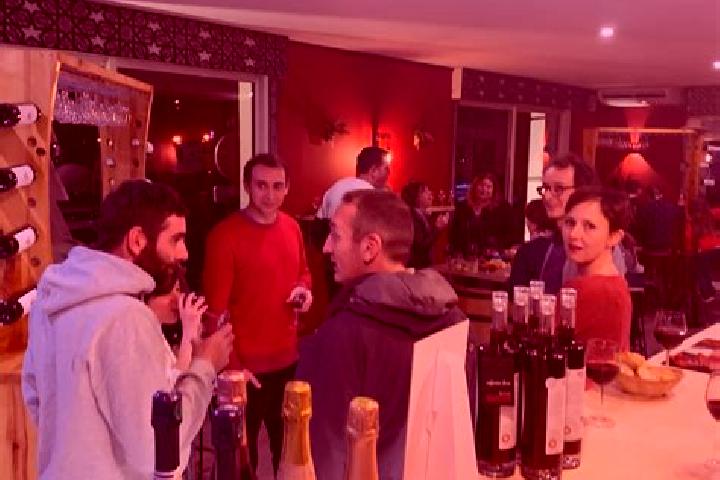 Escorts Idron, France — Local Companions