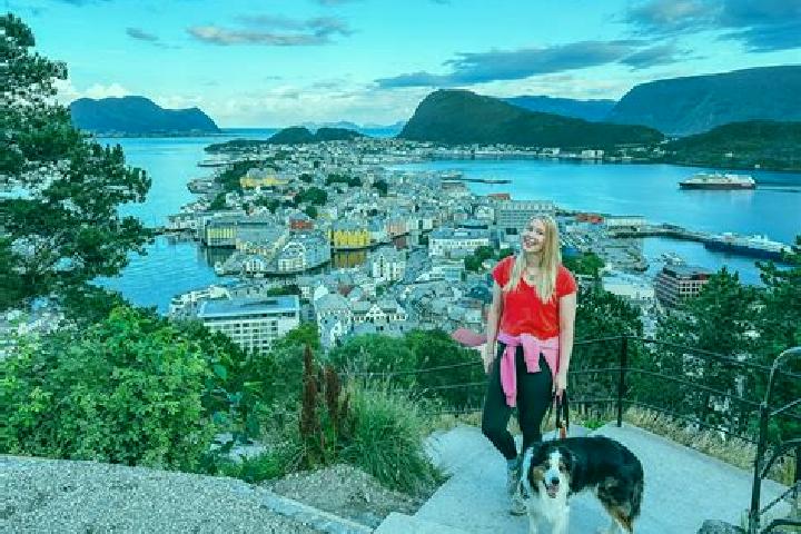 Escorts Ilseng, Norway — Local Companions
