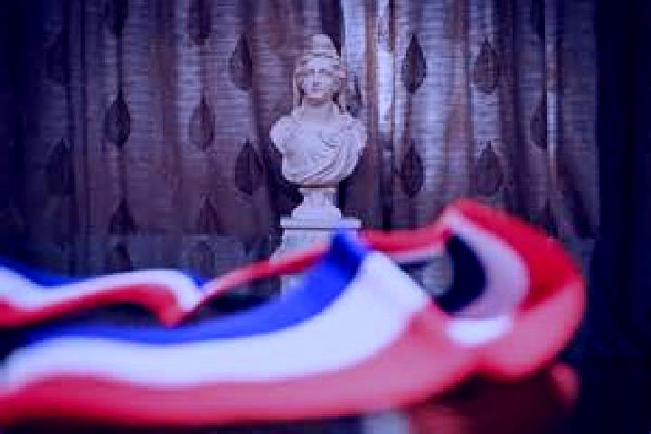 Escorts Imphy, France — Local Companions