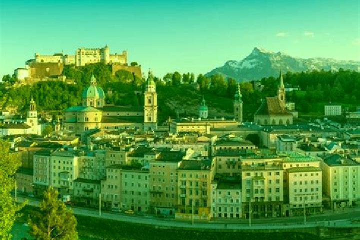 Escorts Innervillgraten, Austria — Local Companions