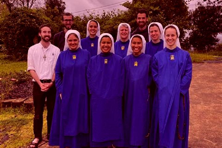 Escorts Irmstett, France — Local Companions