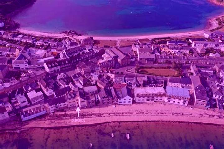 Escorts Isles of Scilly, United Kingdom — Local Companions