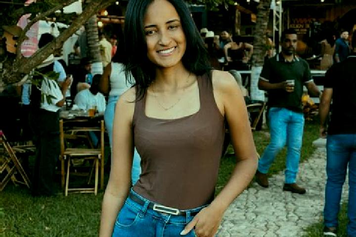Escorts Itambacuri, Brazil — Local Companions