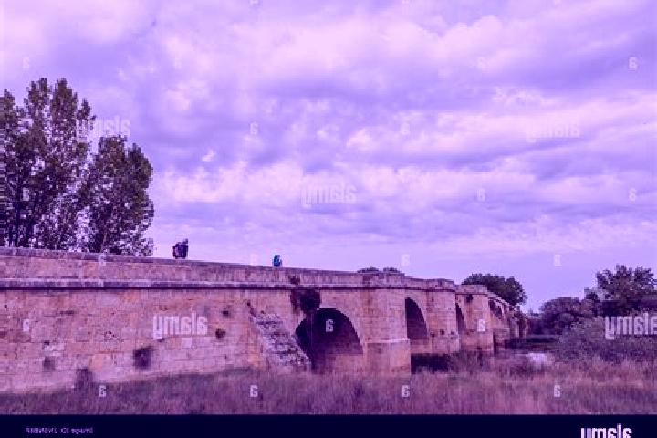 Escorts Itero del Castillo, Spain — Local Companions