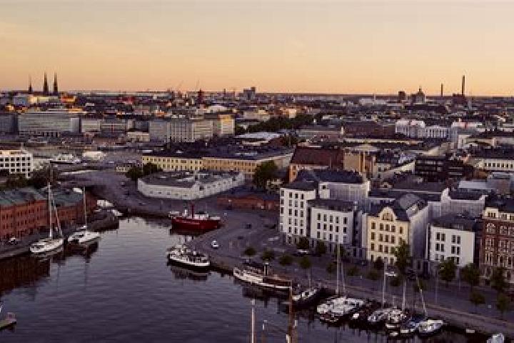 Escorts Jaervenperae, Finland — Local Companions