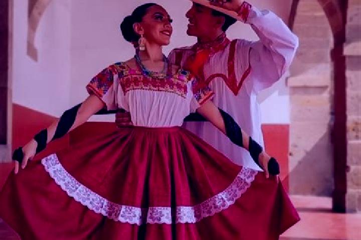 Escorts Jaltocan, Mexico — Local Companions