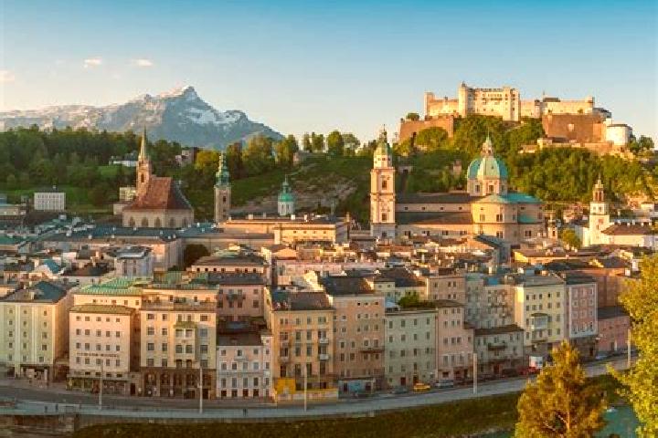 Escorts Kaisersdorf, Austria — Local Companions