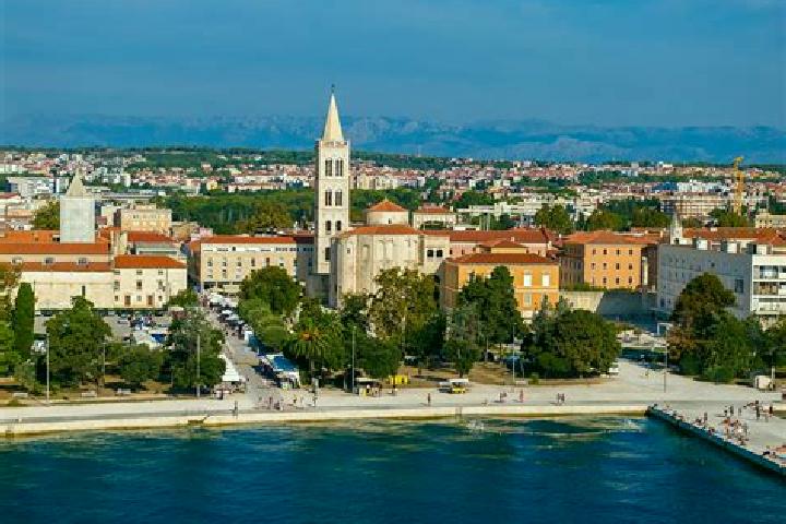 Escorts Kali, Croatia — Local Companions
