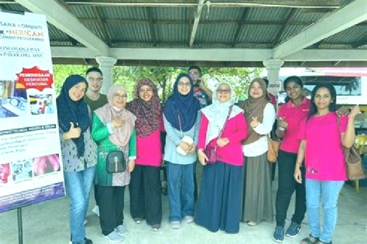 Escorts Kampong Cherang Hangus, Malaysia — Local Companions