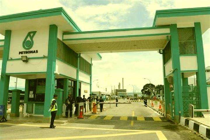 Escorts Kampung Batu Lima, Malaysia — Local Companions
