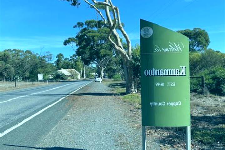 Escorts Kanmantoo, Australia — Local Companions