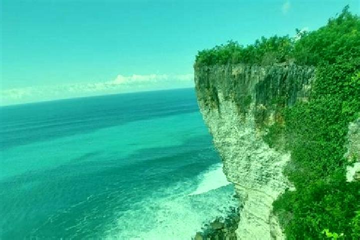 Escorts Karang Tinggi, Indonesia — Local Companions