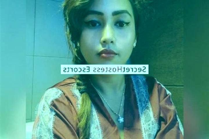 Escorts Karangsonojabon, Indonesia — Local Companions