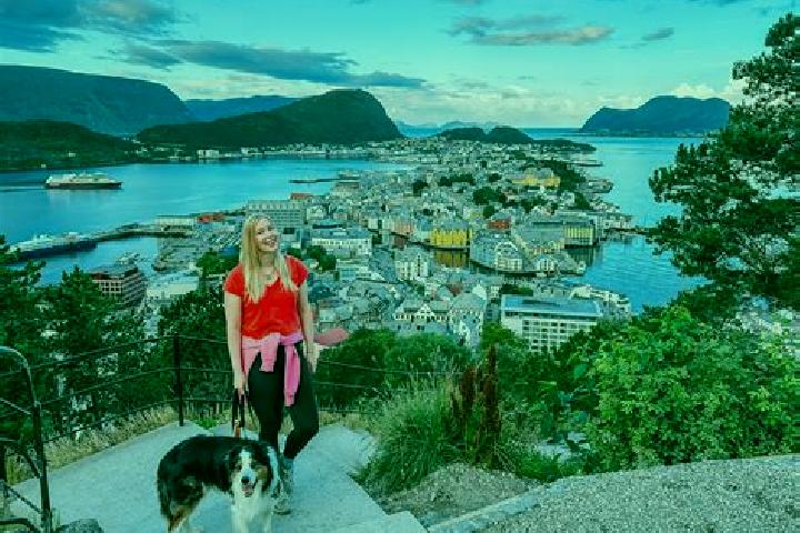 Escorts Karasjohka, Norway — Local Companions