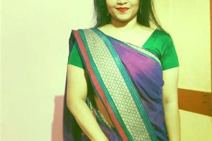 Escorts Karumandi Chellipalaiyam, India — Local Companions