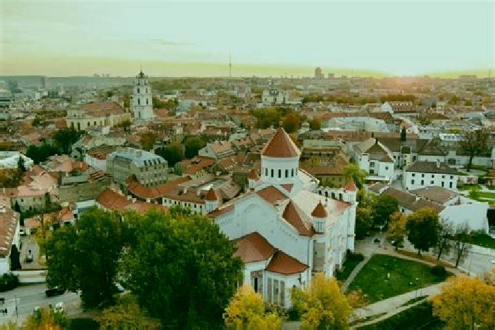 Escorts Kaunas, Lithuania — Local Companions