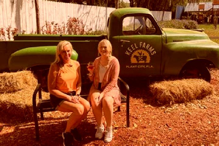 Escorts Keeler Farm, United States — Local Companions