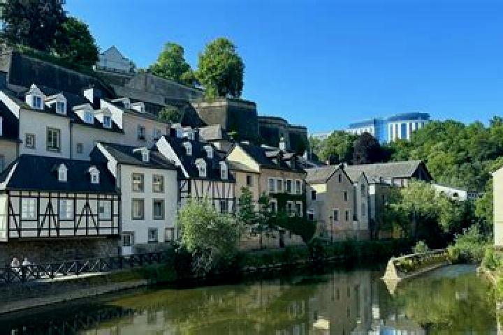 Escorts Keispelt, Luxembourg — Local Companions