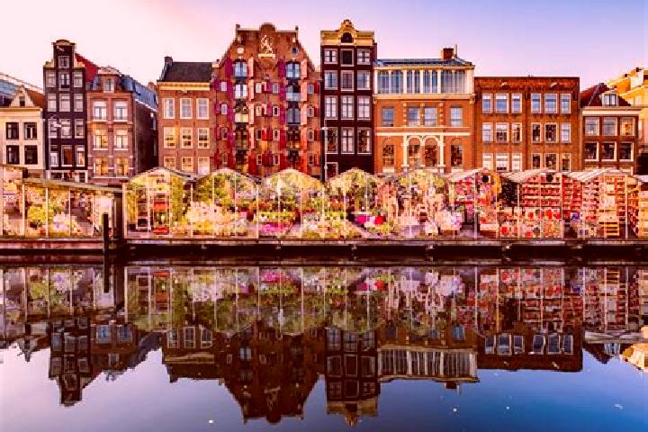 Escorts Kerkenveld, Netherlands — Local Companions
