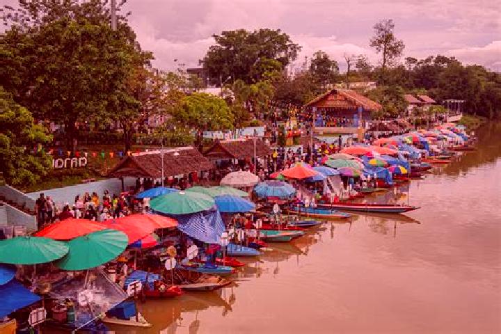 Escorts Khlong Toei, Thailand — Local Companions