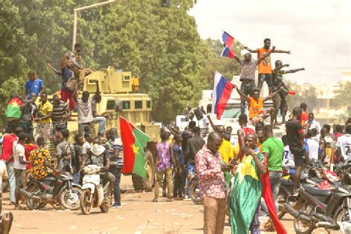 Escorts Kindi, Burkina Faso — Local Companions