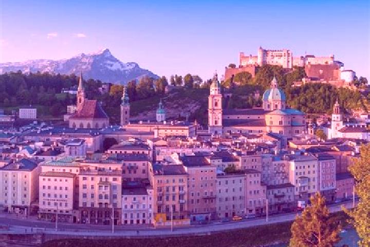Escorts Kirchstetten, Austria — Local Companions