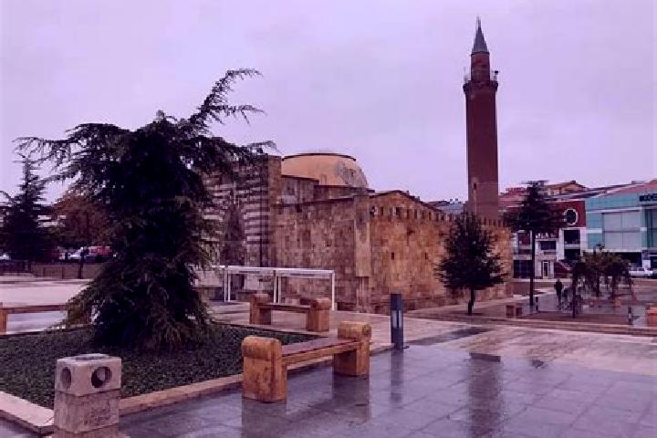Escorts Kirsehir, Turkey — Local Companions