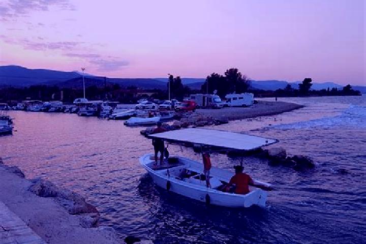 Escorts Kiveri, Greece — Local Companions