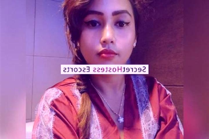 Escorts Klanceng, Indonesia — Local Companions