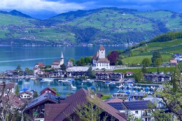 Escorts Kloten / Spitz, Switzerland — Local Companions