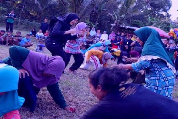 Escorts Kluncing, Indonesia — Local Companions
