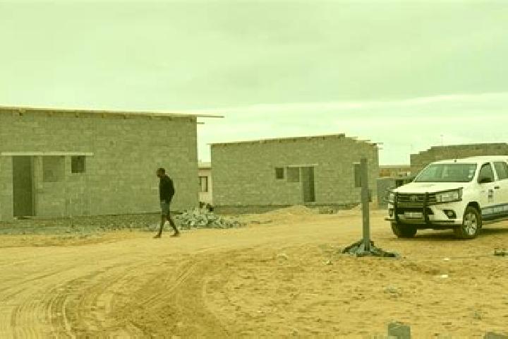 Escorts Koes, Namibia — Local Companions