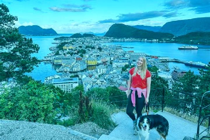 Escorts Kolbu, Norway — Local Companions