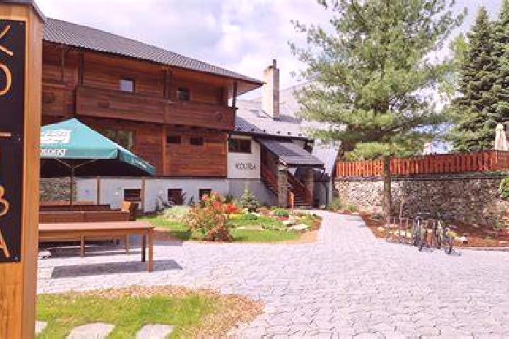 Escorts Komorni Lhotka, Czech Republic — Local Companions
