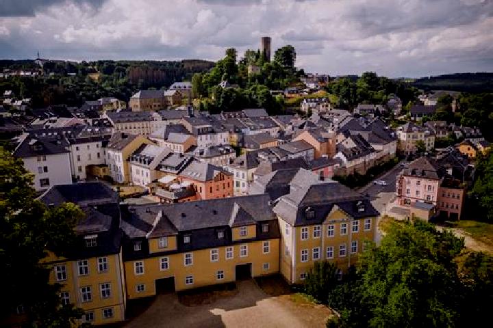 Escorts Konigsbach-Stein, Germany — Local Companions